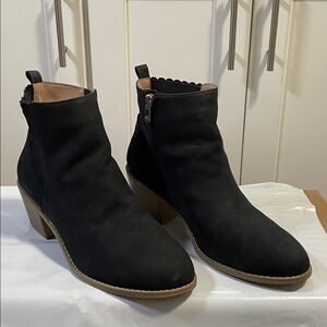 Draper James Women's Elle Chelsea Black Boots Size 11